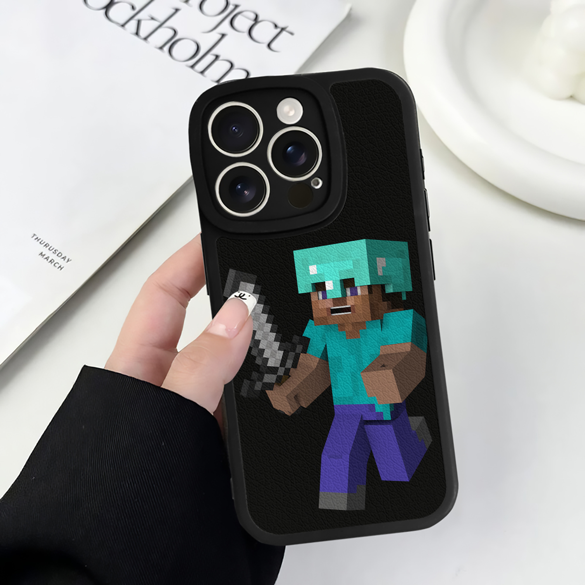 （画像用） マインクラフト ブロックの世界 Minecraft MC Block world 【iPhone 16シリーズ対応】シリコンスマホケース（レザー調） 材質：シリコン